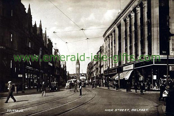 Belfast - City Hall - High Street, an