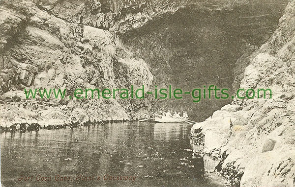 Antrim - Giants Causeway - Port Coon Cave