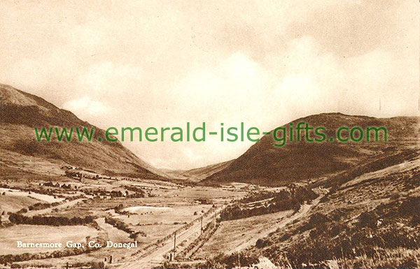 Donegal - Barnesmore Gap - Valley view