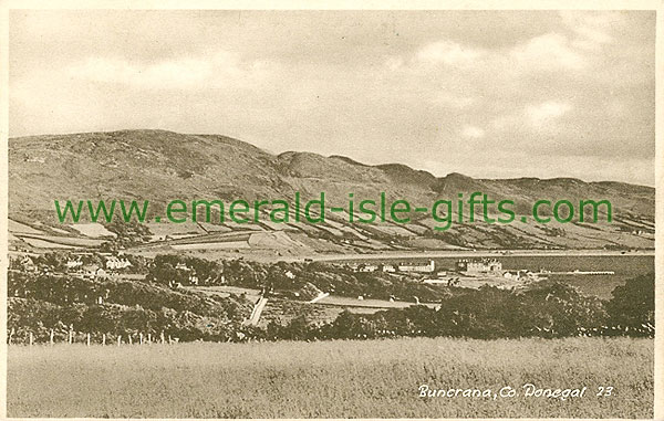 Donegal - Buncrana - Town view from distance