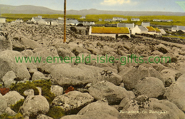 Donegal - Bunaleck - Village view