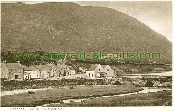 Galway - Leenane - Leenane Village and Mountain