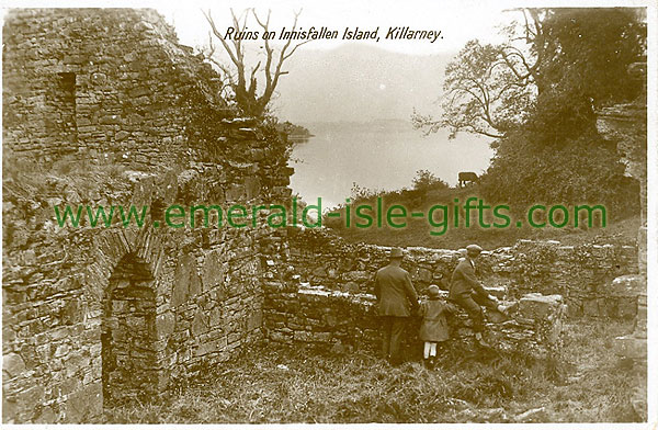 Kerry - Killarney - Innisfallen Island, ruins