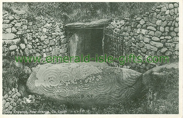 Louth - Newgrange - Cave Entrance