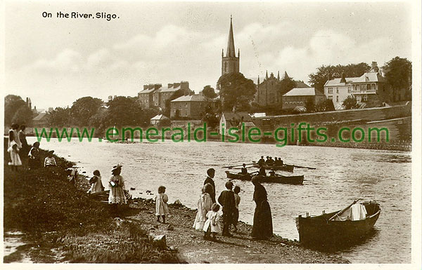 Sligo Town - On the River b/w