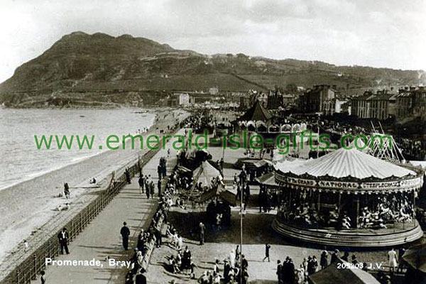 Wicklow - Bray - Busy Promenade