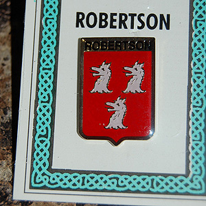 Robertson Pin Lapel Clip Badge - Coat of Arms