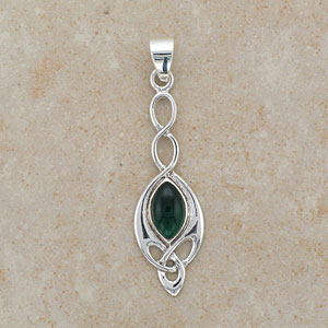 Celtic Green Agate Pendant