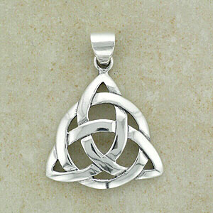 Overlapping Celtic Knots Trinity Pendant