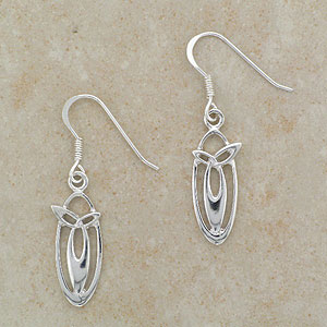 Oval Shap Silver Irish Celtic Trinity Knot Earrings