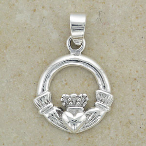 Claddagh Irish Friendship Silver Pendant