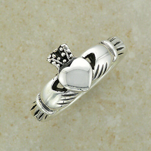 Solid Plain Silver Claddagh Ring