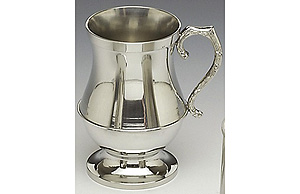 Tudor Pewter 18oz Tankard