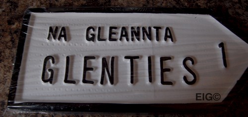 Glenties Old Style Road Sign