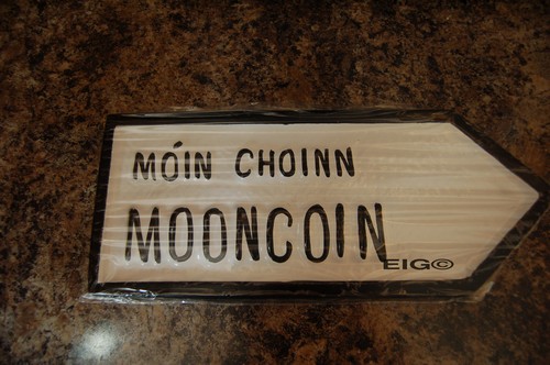 Mooncoin Old Style Road Sign