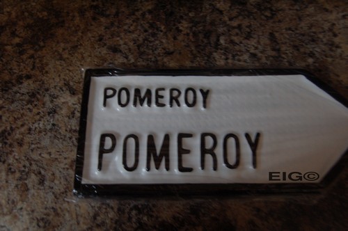 Pomeroy Old Style Road Sign