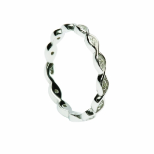 Womens 10kt White gold Celtic Weave narrow band Ring